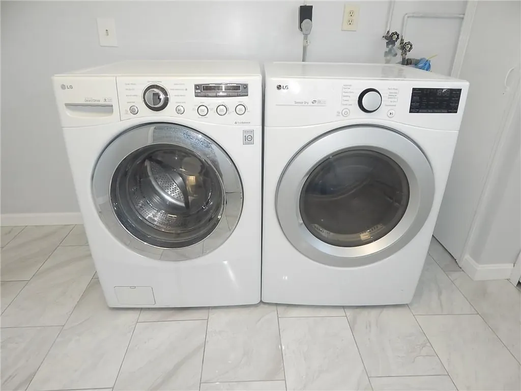 129 Vallette Street Cranston RI 02920