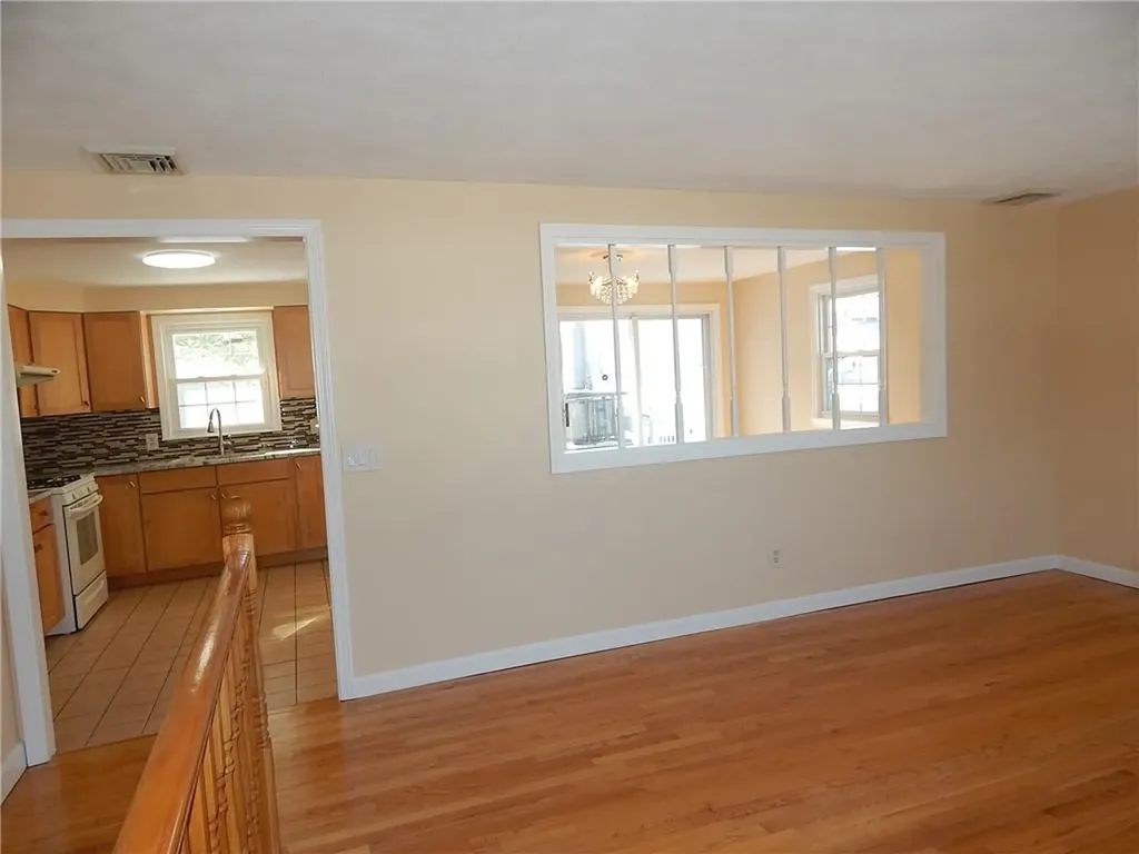 129 Vallette Street Cranston RI 02920