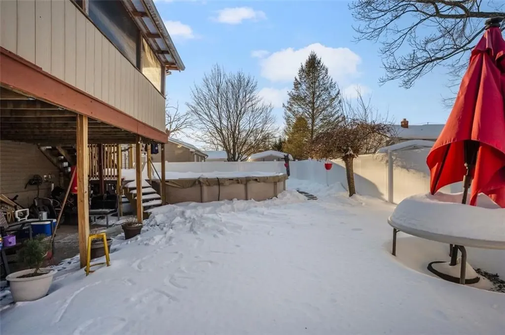 3 Vineland Avenue North Providence RI 02911