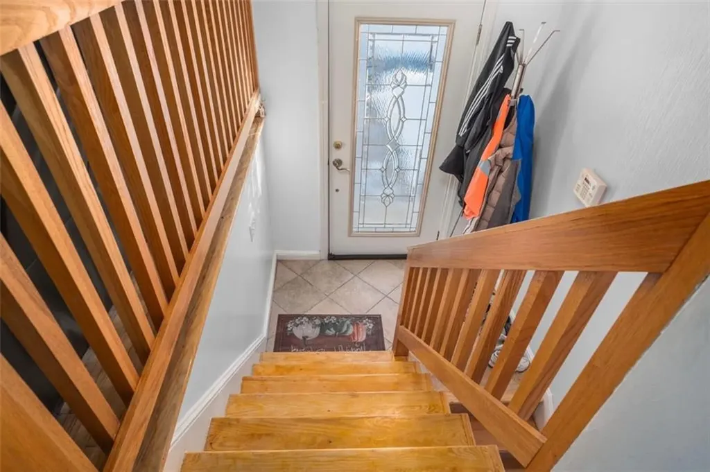 3 Vineland Avenue North Providence RI 02911