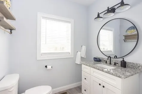 142 Ferreira Avenue Portsmouth RI 02871