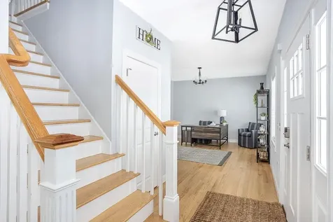 142 Ferreira Avenue Portsmouth RI 02871