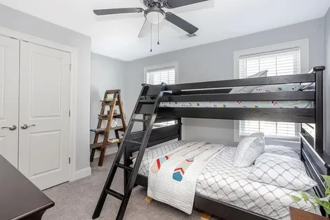 142 Ferreira Avenue Portsmouth RI 02871