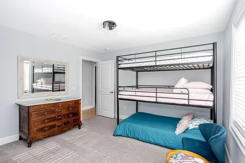 142 Ferreira Avenue Portsmouth RI 02871