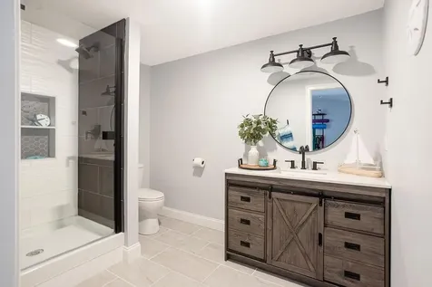 142 Ferreira Avenue Portsmouth RI 02871