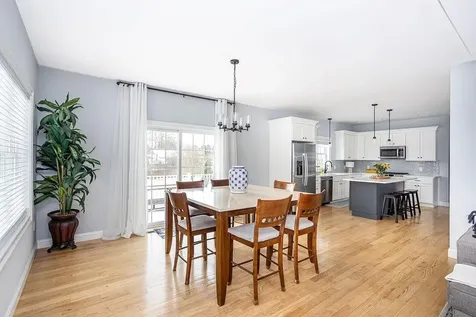 142 Ferreira Avenue Portsmouth RI 02871