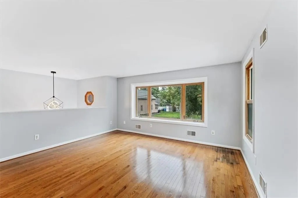 325 Northup Street Cranston RI 02905