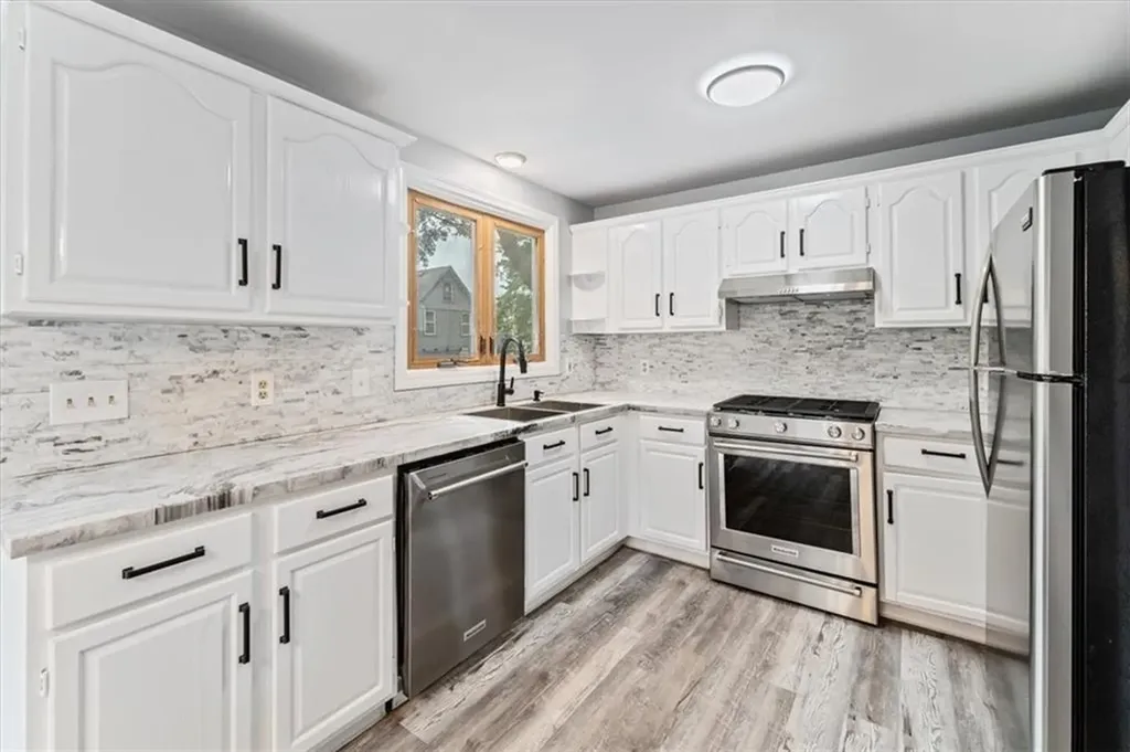 325 Northup Street Cranston RI 02905