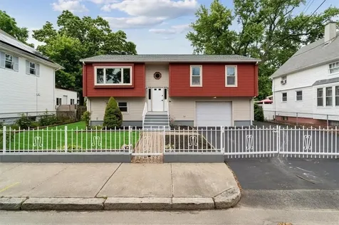 325 Northup Street Cranston RI 02905