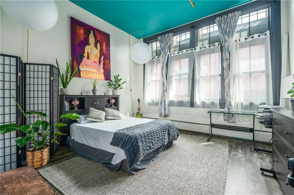 385 Westminster Street Providence RI 02903