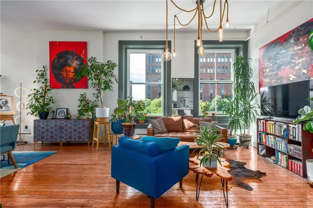 385 Westminster Street Providence RI 02903