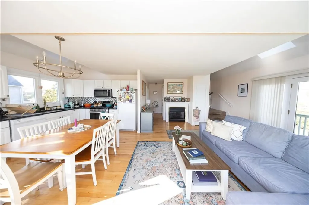 7 Elgin Street Warwick RI 02889