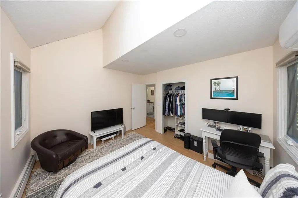 7 Elgin Street Warwick RI 02889