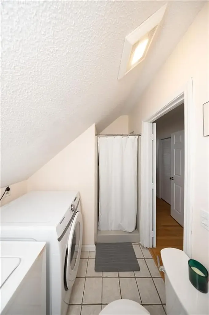 7 Elgin Street Warwick RI 02889