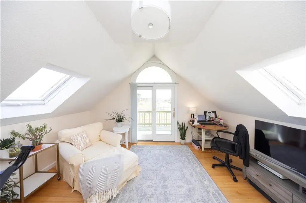 7 Elgin Street Warwick RI 02889