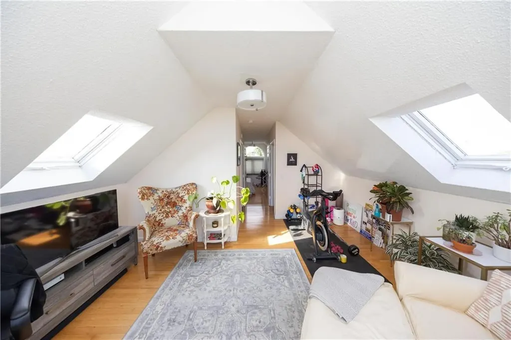 7 Elgin Street Warwick RI 02889