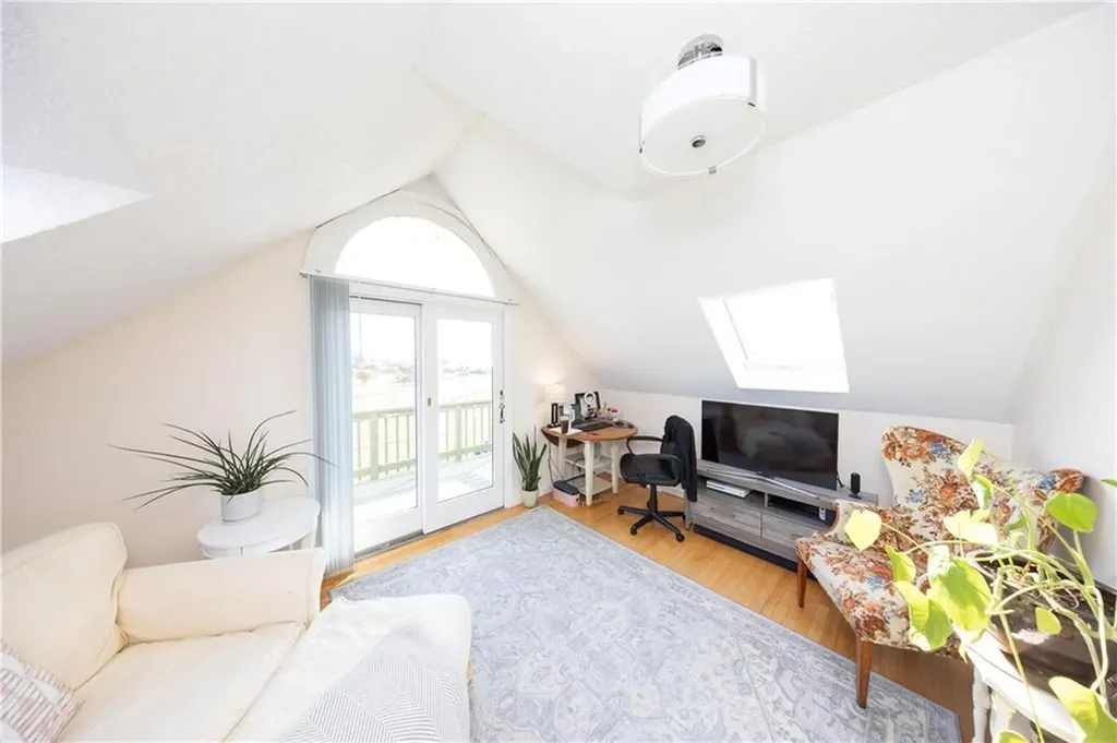 7 Elgin Street Warwick RI 02889