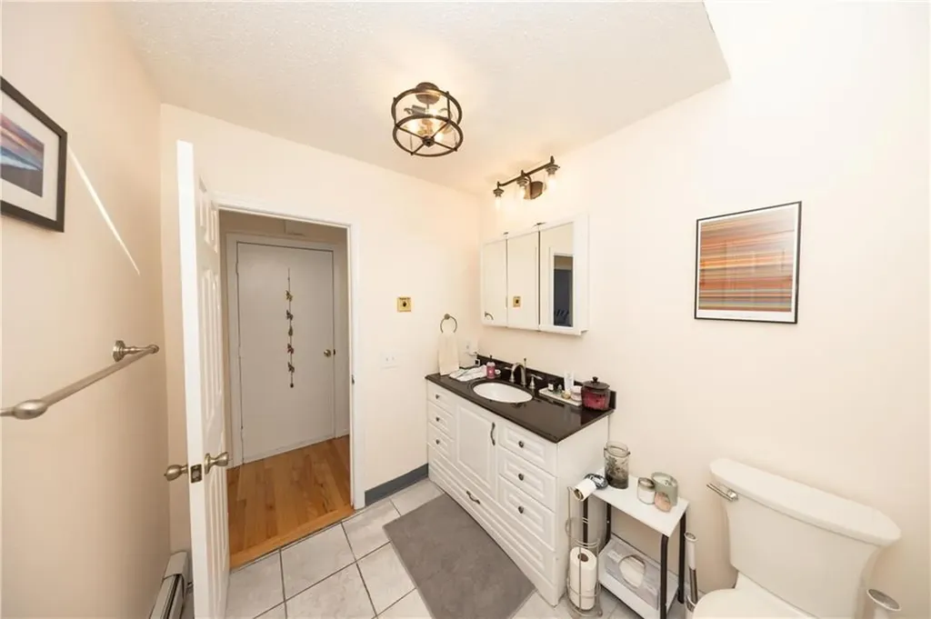 7 Elgin Street Warwick RI 02889