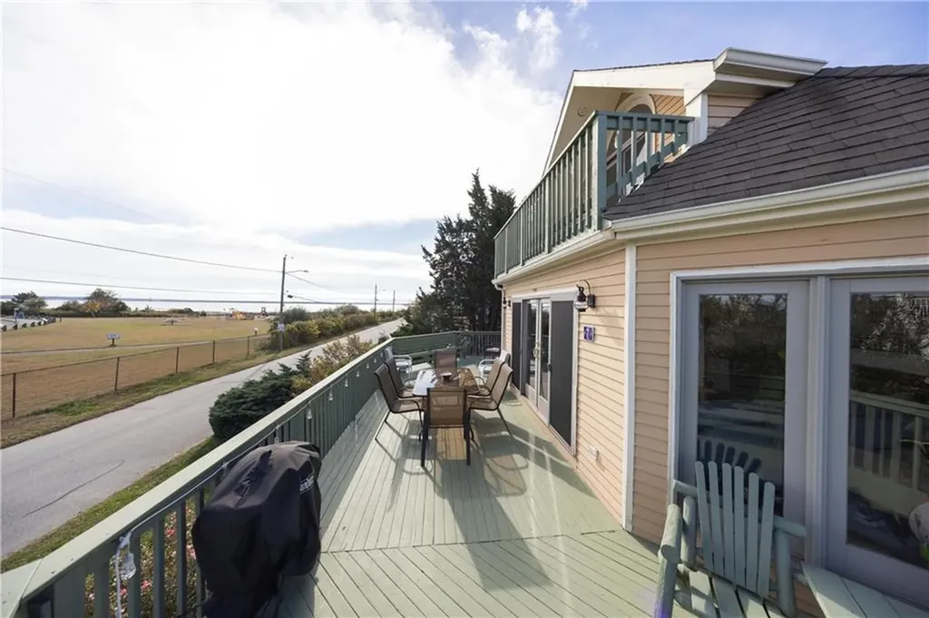 7 Elgin Street Warwick RI 02889