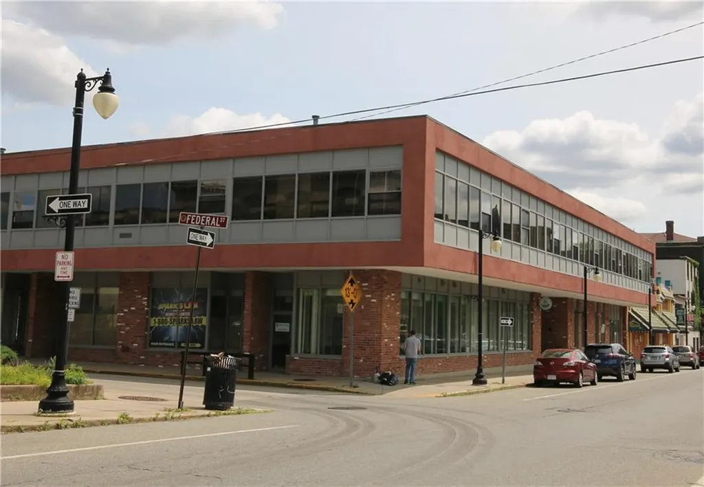 285 Main Street Woonsocket RI 02895
