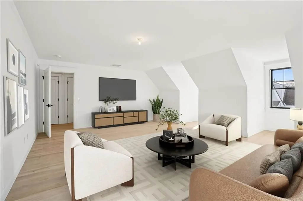 5 Lookout Lane Portsmouth RI 02871