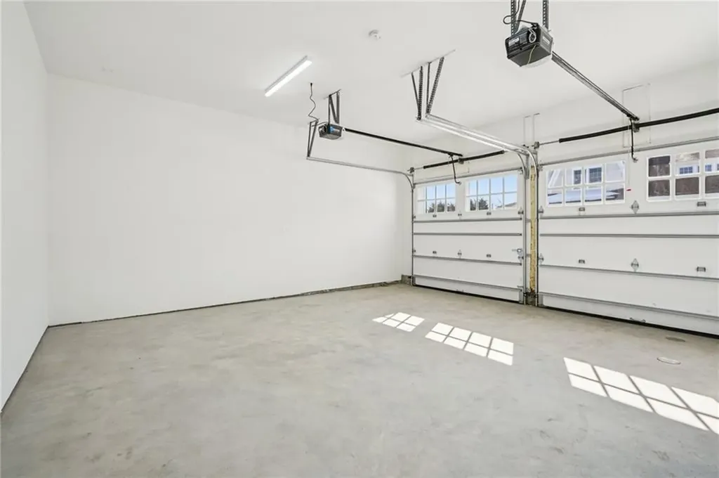 5 Lookout Lane Portsmouth RI 02871