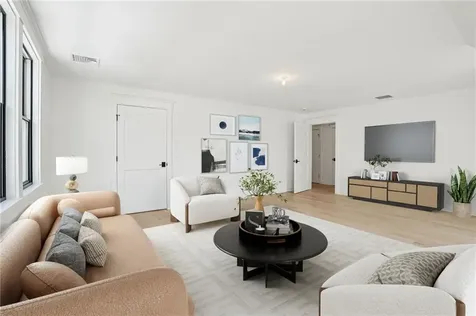 5 Lookout Lane Portsmouth RI 02871