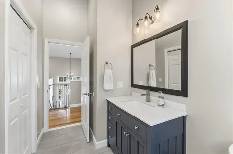 18 Anama Avenue East Providence RI 02916