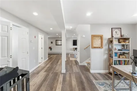 18 Anama Avenue East Providence RI 02916