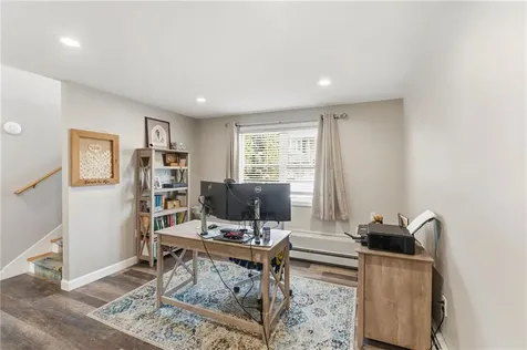 18 Anama Avenue East Providence RI 02916