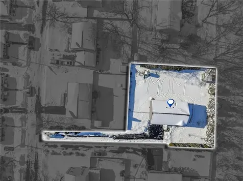 18 Anama Avenue East Providence RI 02916