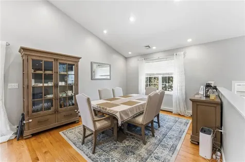 18 Anama Avenue East Providence RI 02916