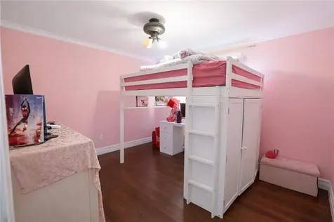 587 Central Avenue Johnston RI 02919