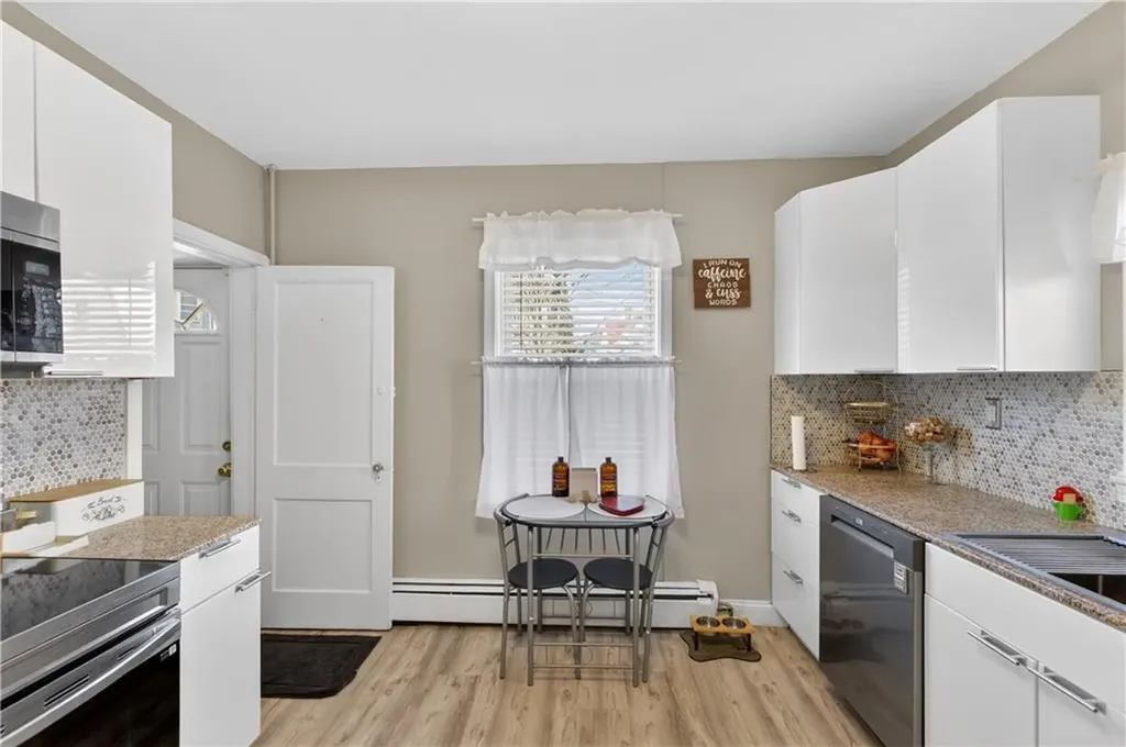 273 Montgomery Avenue Providence RI 02905