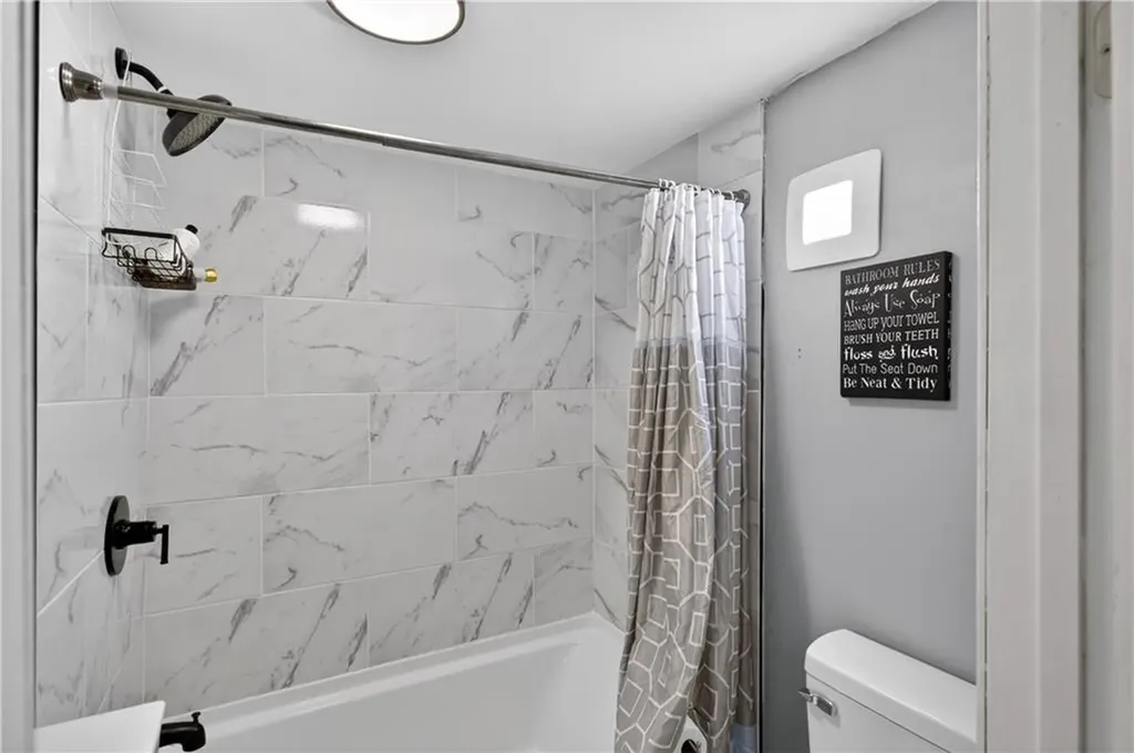 273 Montgomery Avenue Providence RI 02905