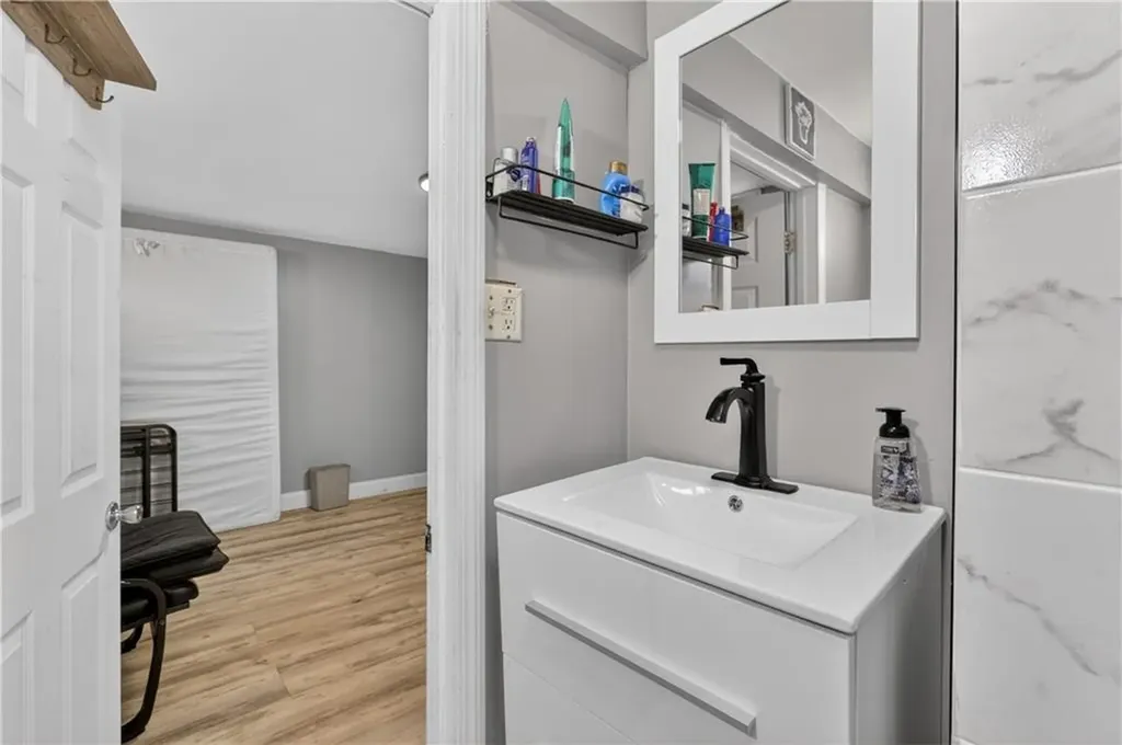 273 Montgomery Avenue Providence RI 02905