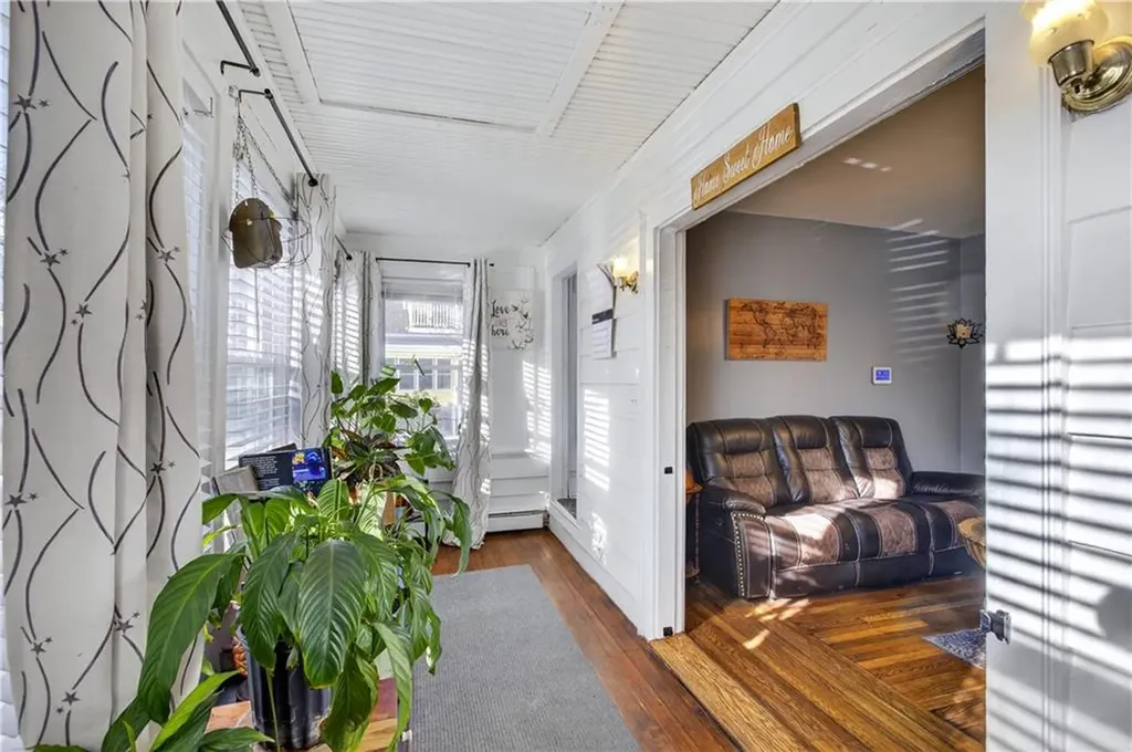 273 Montgomery Avenue Providence RI 02905