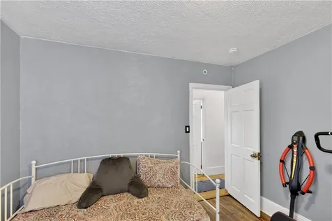 273 Montgomery Avenue Providence RI 02905