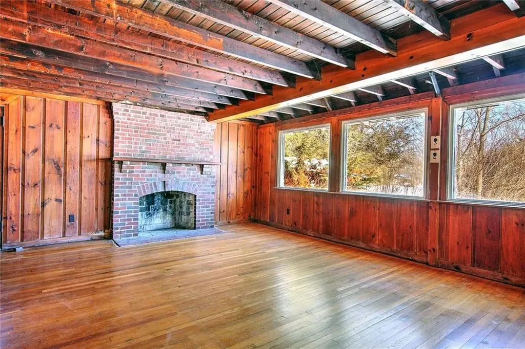 74 Adams Point Road Barrington RI 02806