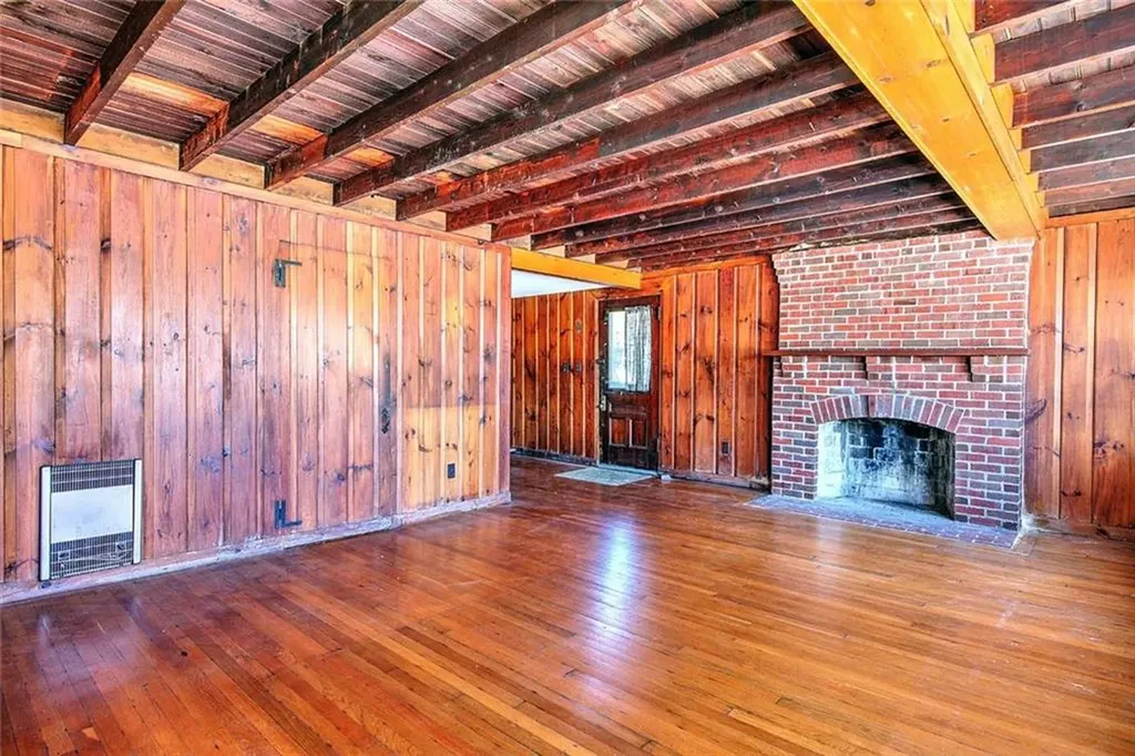 74 Adams Point Road Barrington RI 02806