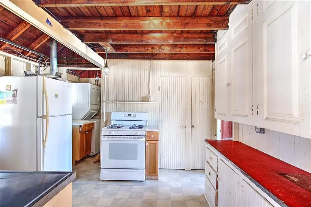 74 Adams Point Road Barrington RI 02806