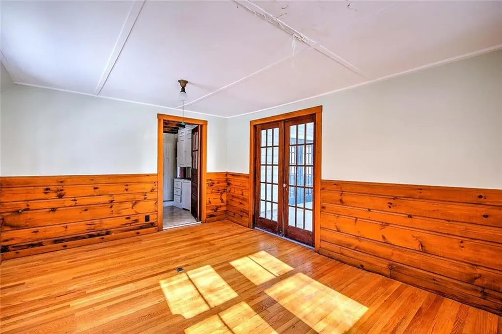 74 Adams Point Road Barrington RI 02806