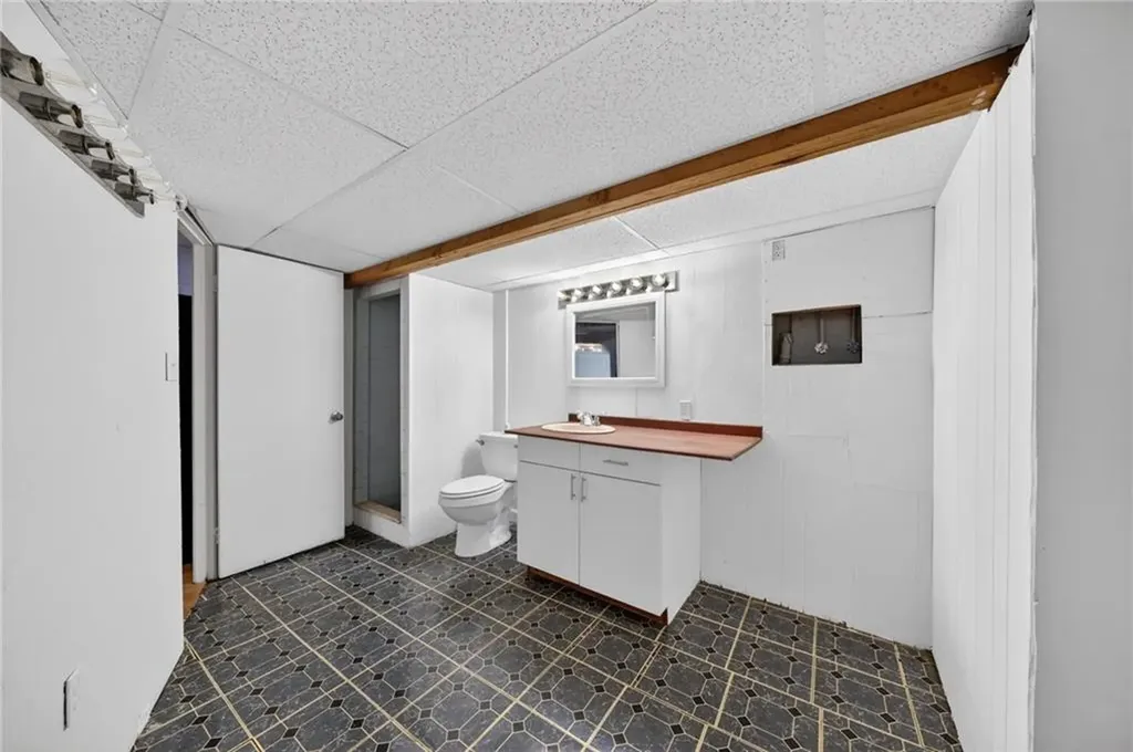 7 Earhart Street Johnston RI 02919