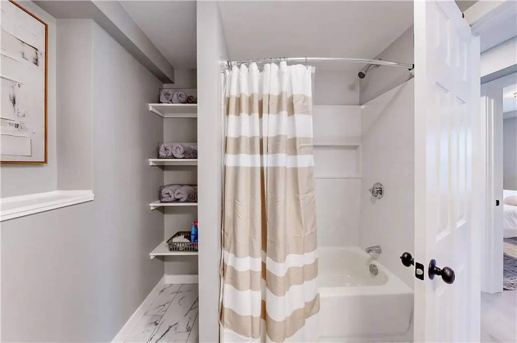 44 Hall Street Providence RI 02904