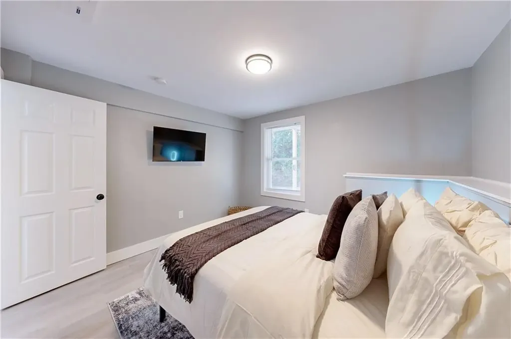 44 Hall Street Providence RI 02904