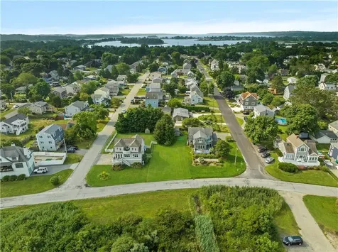 0 Common Fence Boulevard Portsmouth RI 02871