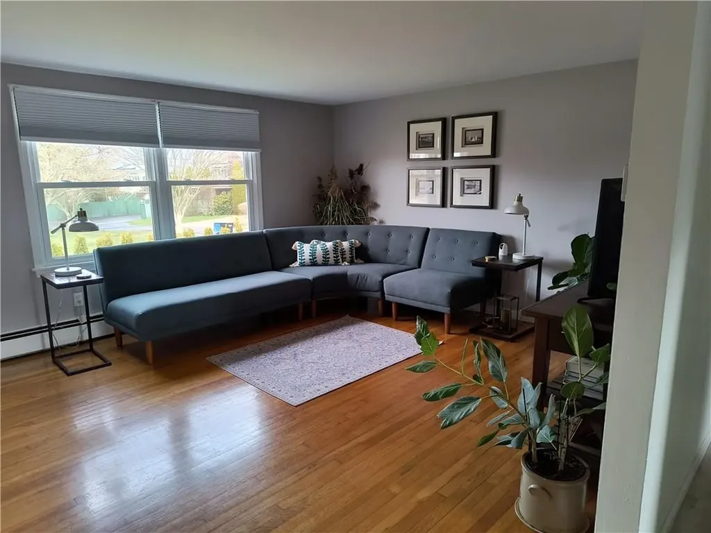 4 Almy Court Newport RI 02840