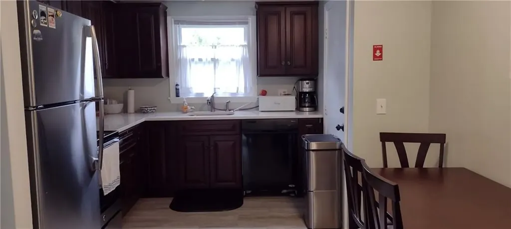 4 Almy Court Newport RI 02840