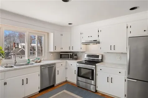 11 O'donnell Road Middletown RI 02842
