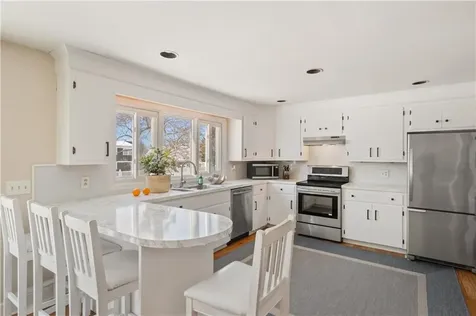 11 O'donnell Road Middletown RI 02842